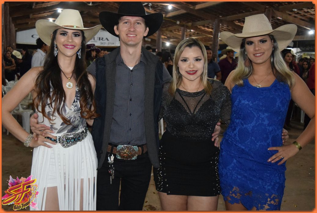 BAILE DA RAINHA DA EXPOVALE 2019